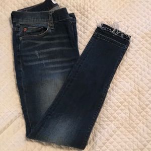 Hudson Natalie Midrise super skinny ankle jeans